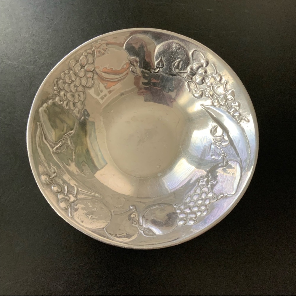 Wilton Armetale bowl
